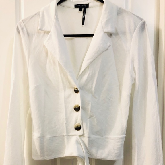 White long sleeve - Picture 1 of 5